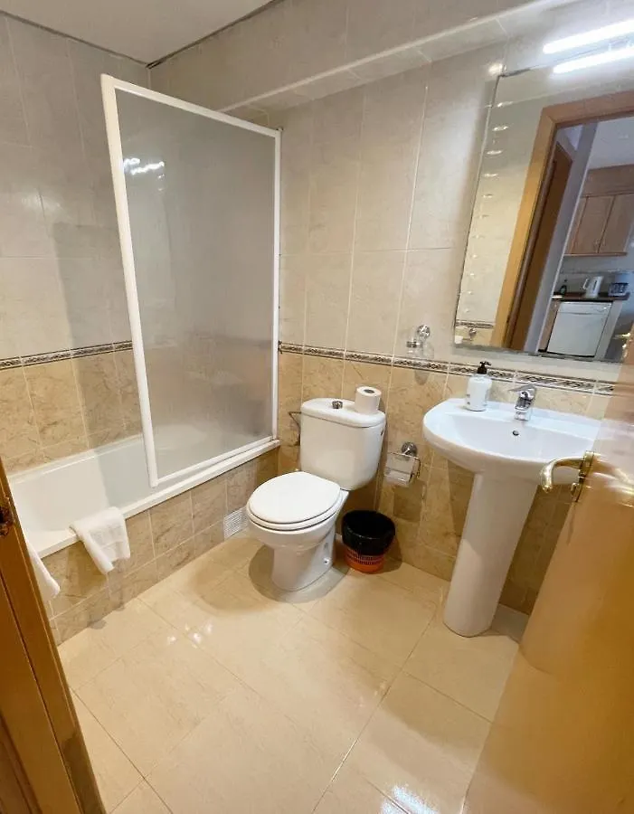 Royal Inn Aparthotel Lloret de Mar 2*,
