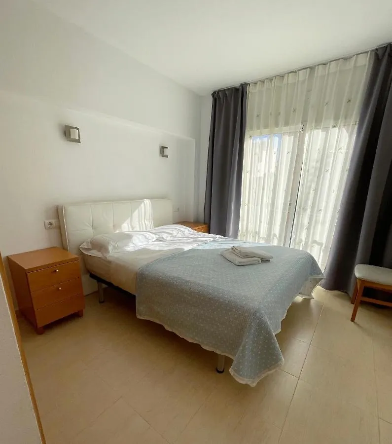 **  Royal Inn Aparthotel Lloret de Mar Spain