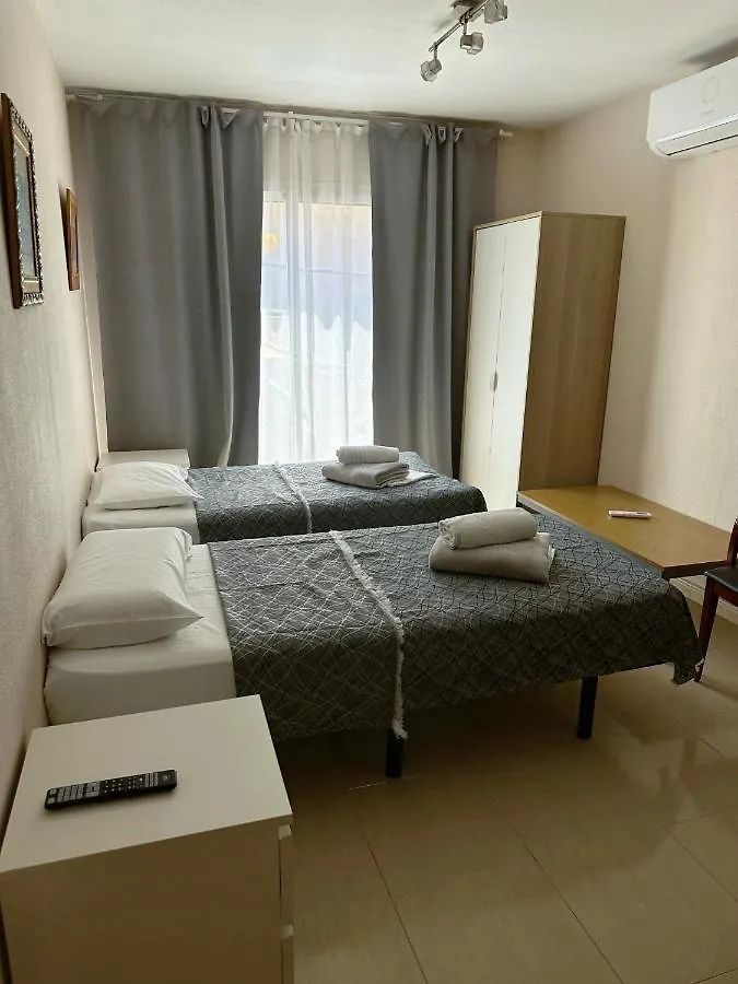 Royal Inn Aparthotel Lloret de Mar