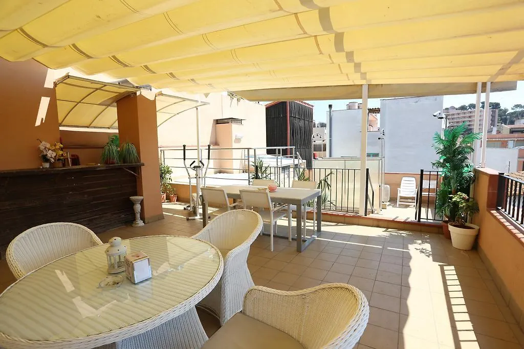 Royal Inn Aparthotel Lloret de Mar