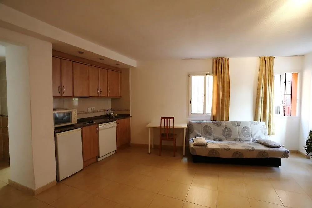 Royal Inn Aparthotel Lloret de Mar