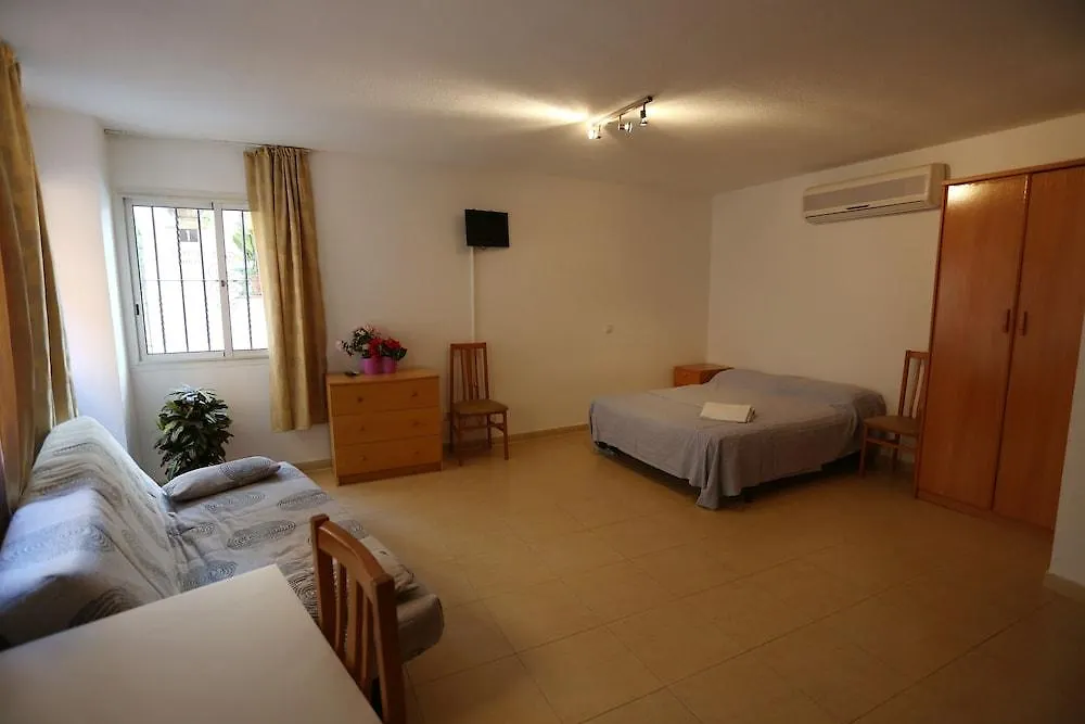Royal Inn Aparthotel Lloret de Mar